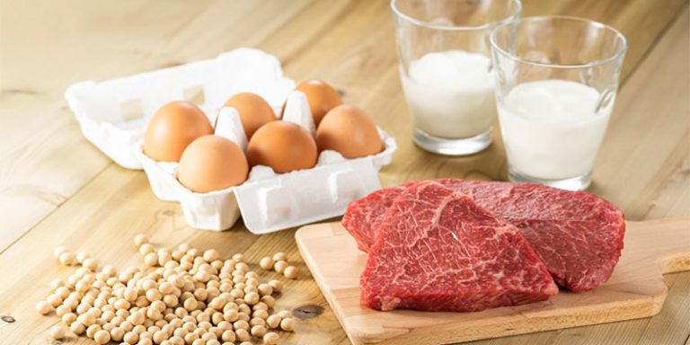 چگونه کیفیت و تازگی گوشت و تخم‌مرغ را در بازار تشخیص دهیم؟