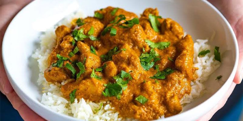 طرز تهیه مرغ کاری هندی با ادویه‌ های ایرانی